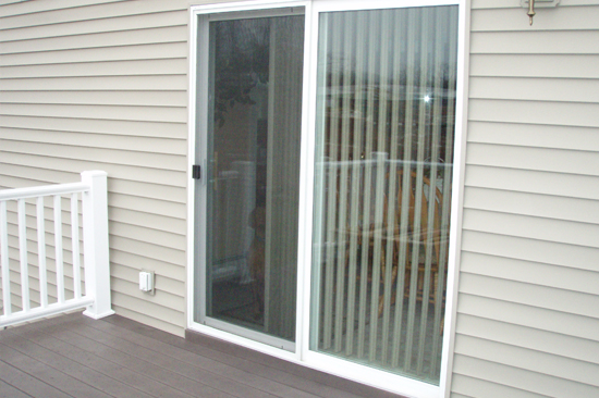 Apple Valley-screen-door-repair